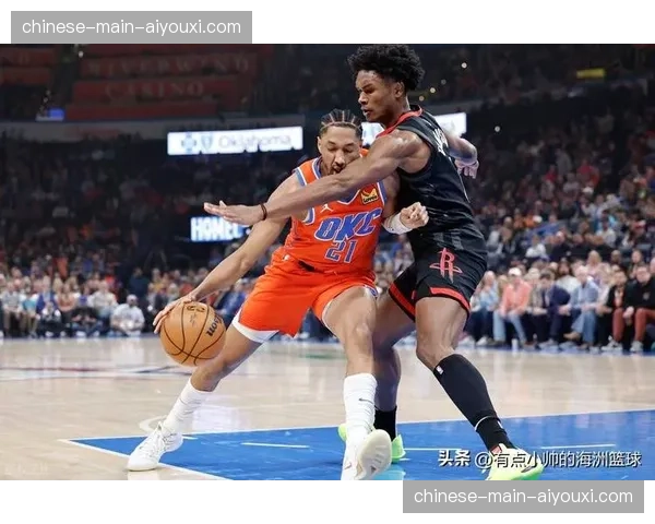 火箭阿门汤普森塔里伊森年轻锋线，轮换体能优势明显